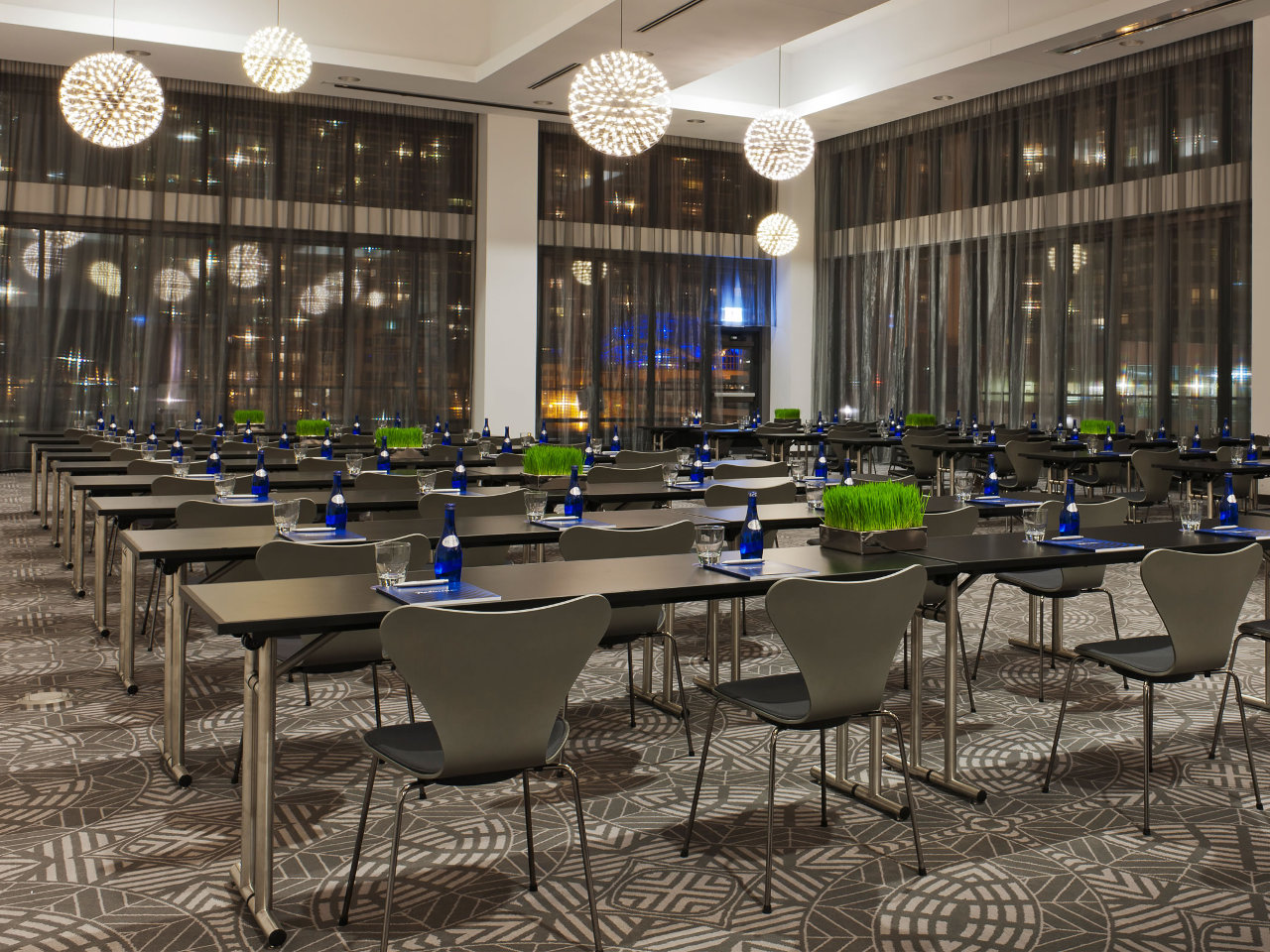 DoubleTree by Hilton Chicago Oak Brook